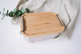 Load image into Gallery viewer, personalisierte Lunchbox aus Edelstahl mit Holzdeckel | Brotdose für Kinder | Zebra Freunde