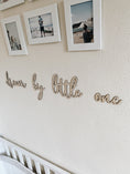 Load image into Gallery viewer, Wanddeko Kinderzimmer, Wohndeko "dream big little one", 3D Schriftzug aus Holz, Geschenk zur Geburt