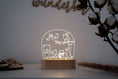 Bild in Galerie-Betrachter laden, Nachtlicht personalisiert mit Waldtierfreunden aus Acryl, LED Lichter, Deko fürs Kinderzimmer, Geburtstagsgeschenk, Geschenkidee