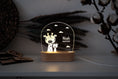 Load image into Gallery viewer, Personalisiertes Nachtlicht "Giraffe" aus Acryl, Geschenke zur Geburt, Taufgeschenk, Kinderzimmer Lampe, persönliches Geburtstagsgeschenk