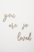 Bild in Galerie-Betrachter laden, Wanddeko "You are so loved" wahlweise mit Vogelmotiv | Schriftzug aus Holz | 3D Wandtattoo Kinderzimmer | Geschenk zur Geburt