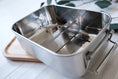Bild in Galerie-Betrachter laden, Trenner für Brotdose aus Edelstahl mit Holzdeckel | Zubehör für Edelstahl Lunchbox