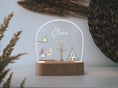 Load image into Gallery viewer, Nachtlicht "Reh" personalisiert aus Acryl, Holzfuß Gravur, Babygeschenk Geburt, Kinderzimmer, Persönliches Geburtstagsgeschenk, Taufe