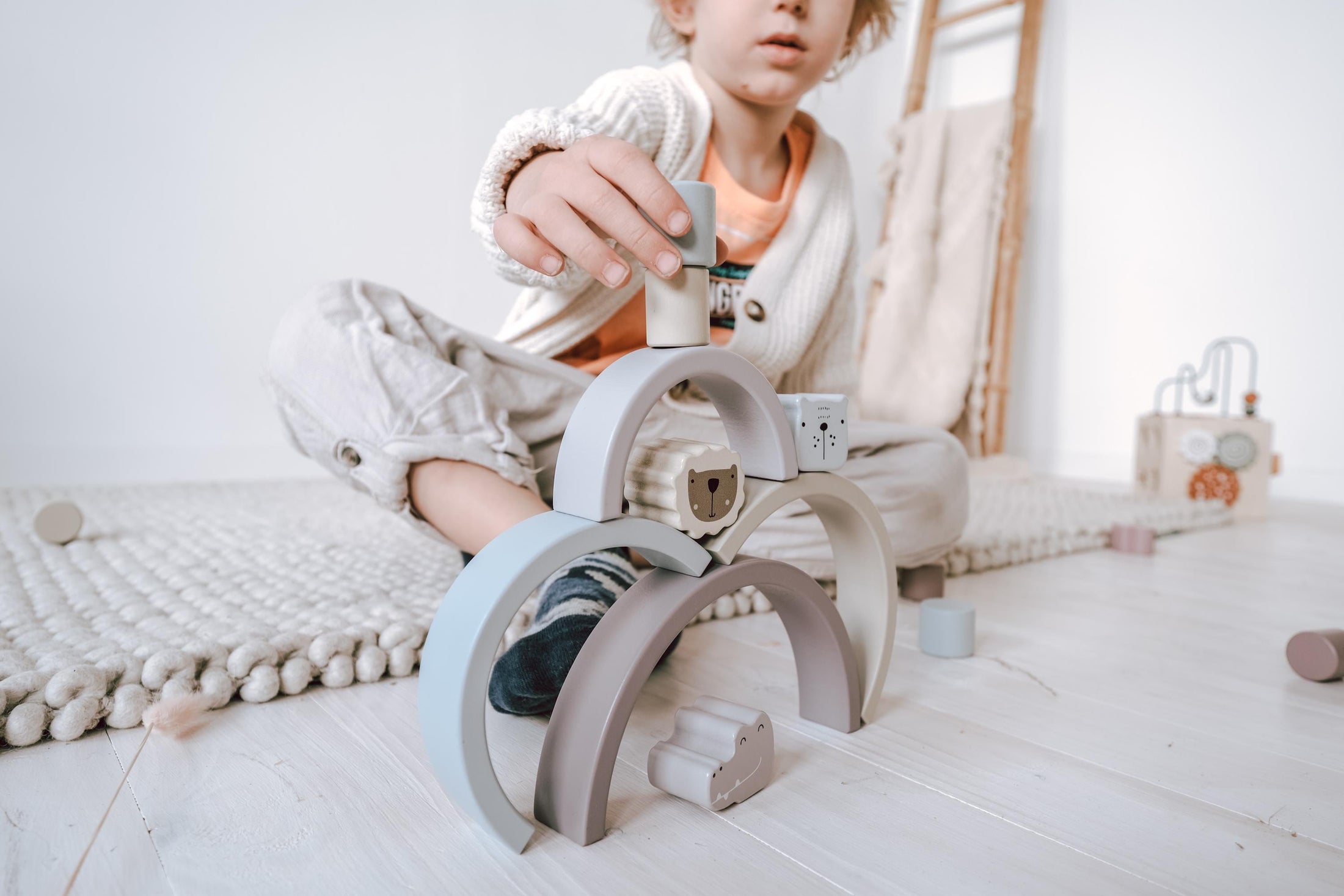Stapelspiel - Geschenk zur Geburt Junge und Mädchen, motorisches Taufgeschenk zur Förderung der , Zug personalisiert by Woodlandkid - - Baby & Toddler Toys