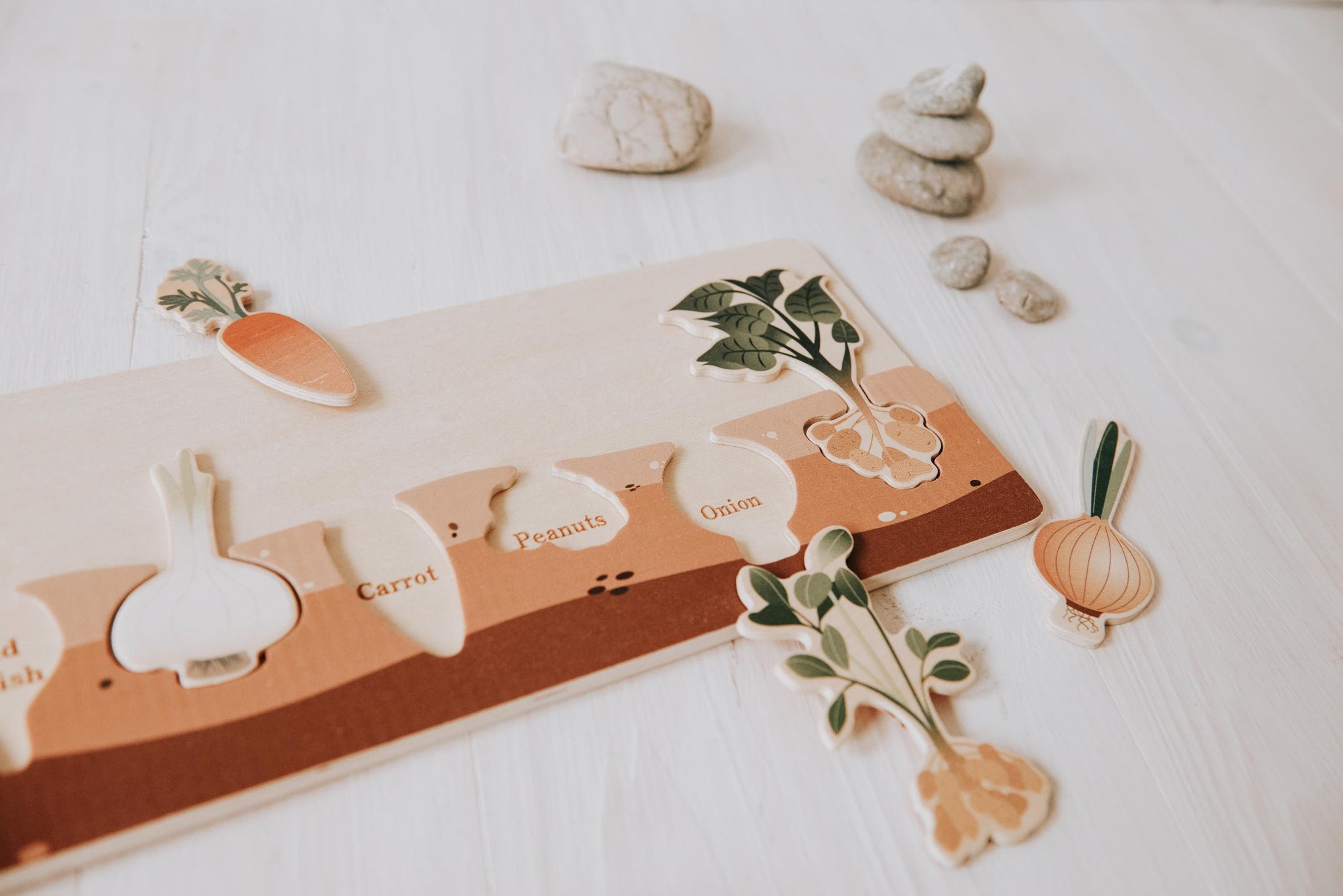 Steckpuzzle Gemüsebeet und Lernpuzzle in englisch für Kinder, personalisiertes Geburtstagsgeschenk, Pädagogisches Geschenk für Kinder by Woodlandkid - - Baby & Toddler Toys