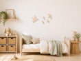 Load image into Gallery viewer, Wandbild "vögel" aus Birkenholz für Kinderzimmer als Set mit 5 Vögeln by Woodlandkid - - Panels & Wall Hangings
