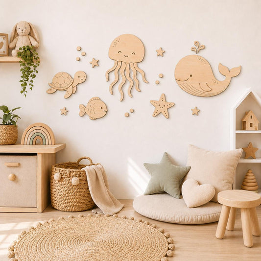 Wandbild aus hellem Holz Motiv "unter Wasser" für Kinderzimmer oder Kindergarten by Woodlandkid - Wall Decor - Wall Decals & Murals