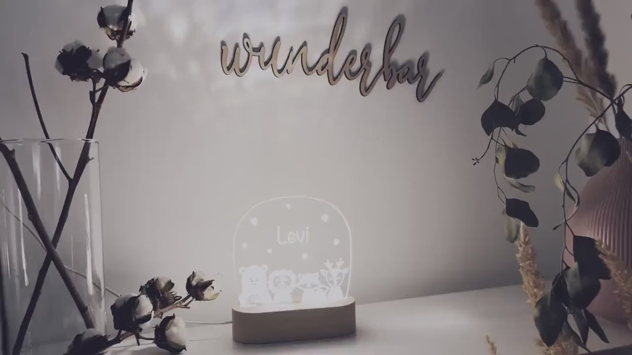 LED Nachtlicht Bärchen personalisiert auf Holz und Acryl, Geschenke zur Geburt oder Taufe, Deko fürs Kinderzimmer, Nachttischlampe, LED
