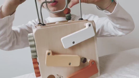 Motorikwürfel  - Montessori inspiriertes Spielzeug - Taufgeschenk, Babygeschenk, personalisiert zur Geburt