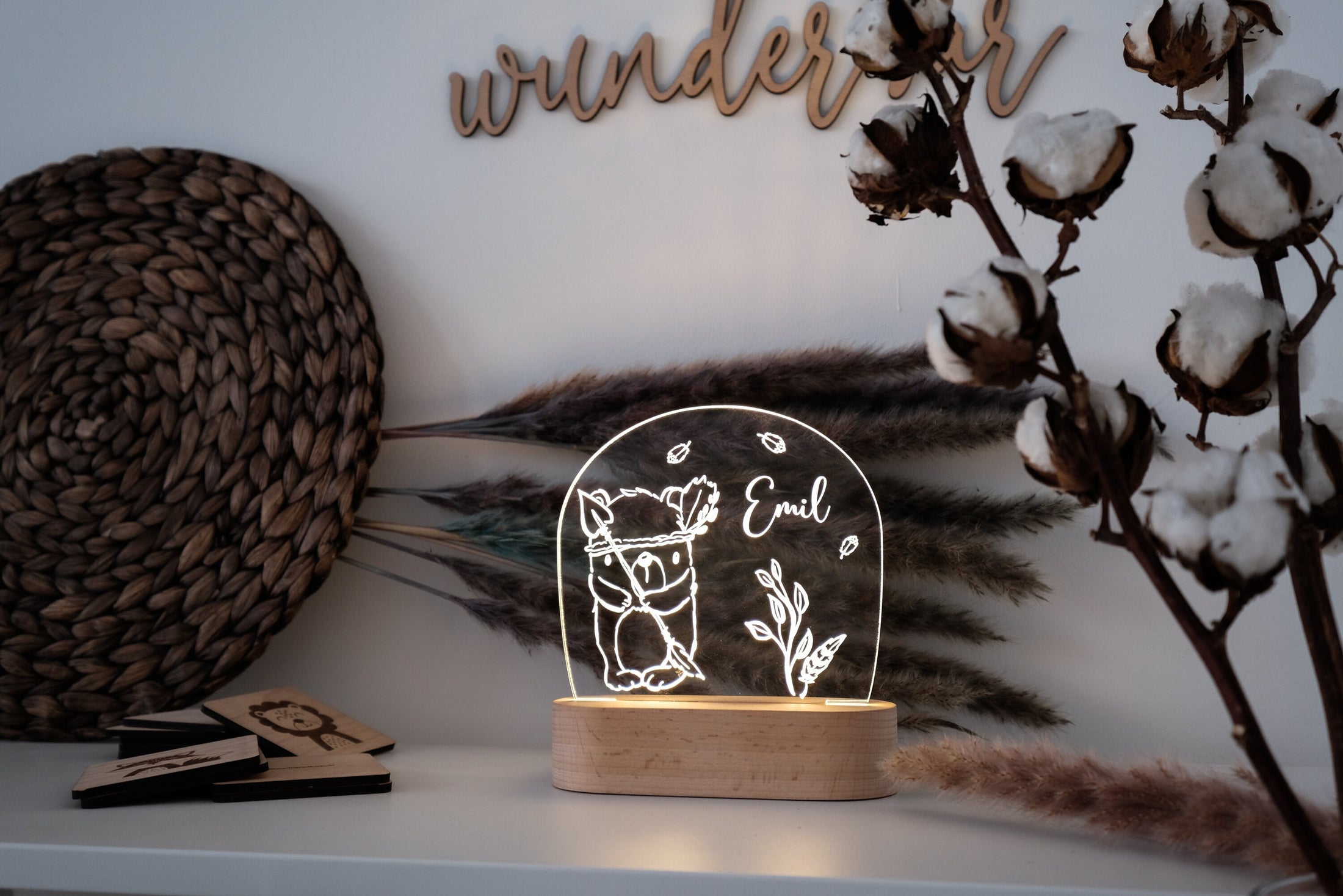 LED Nachtlicht Bärchen personalisiert auf Holz und Acryl, Geschenke zur Geburt oder Taufe, Deko fürs Kinderzimmer, Nachttischlampe, LED