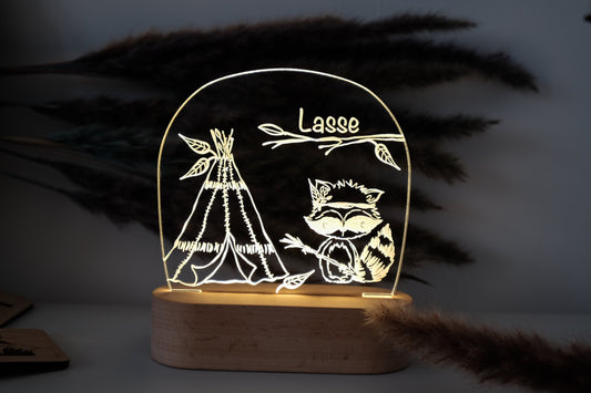 Personalisierte "Tipi Waschbär" Nachtlampe aus Holz und Acryl, Geschenke zu Geburt, Geschenkideen, Kinderzimmer, Geburtstagsgeschenk