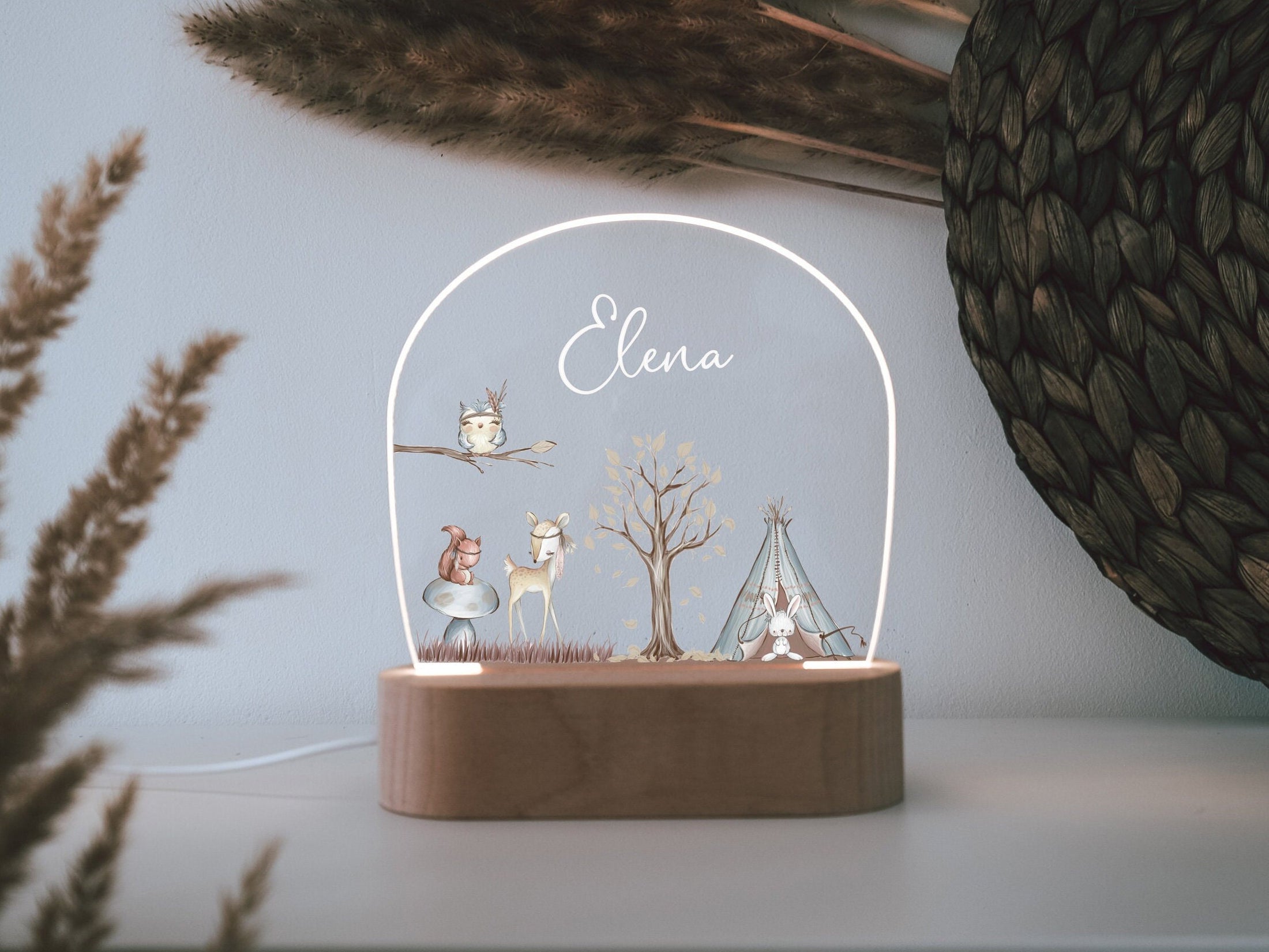 Nachtlicht "Reh" personalisiert aus Acryl, Holzfuß Gravur, Babygeschenk Geburt, Kinderzimmer, Persönliches Geburtstagsgeschenk, Taufe