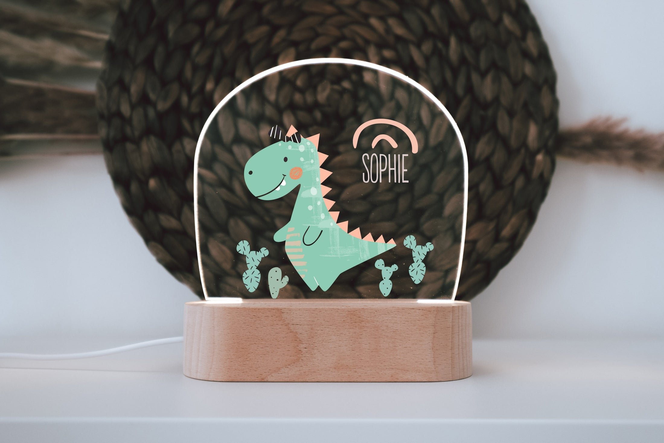 Nachtlicht aus Acryl "bunter Dino", Holzfuß graviert, Geschenk zur Geburt , Personalisierte Erinnerungsstücke, Geschenke für Kinder, LED
