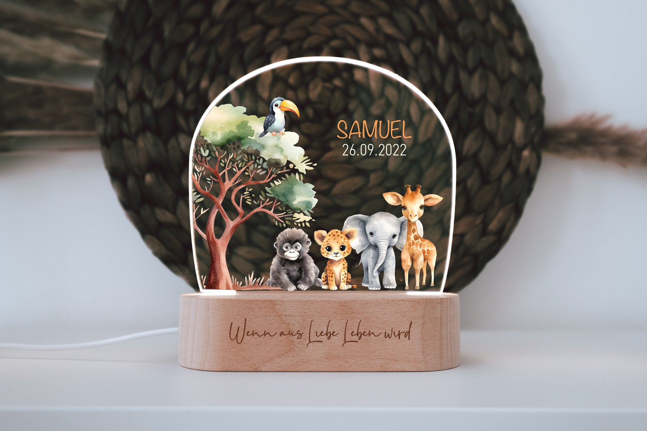 Nachtlicht "Safari" personalisiert aus Acryl, Holzfuß Gravur, Babygeschenk Geburt, Kinderzimmer, Persönliches Geburtstagsgeschenk, Taufe