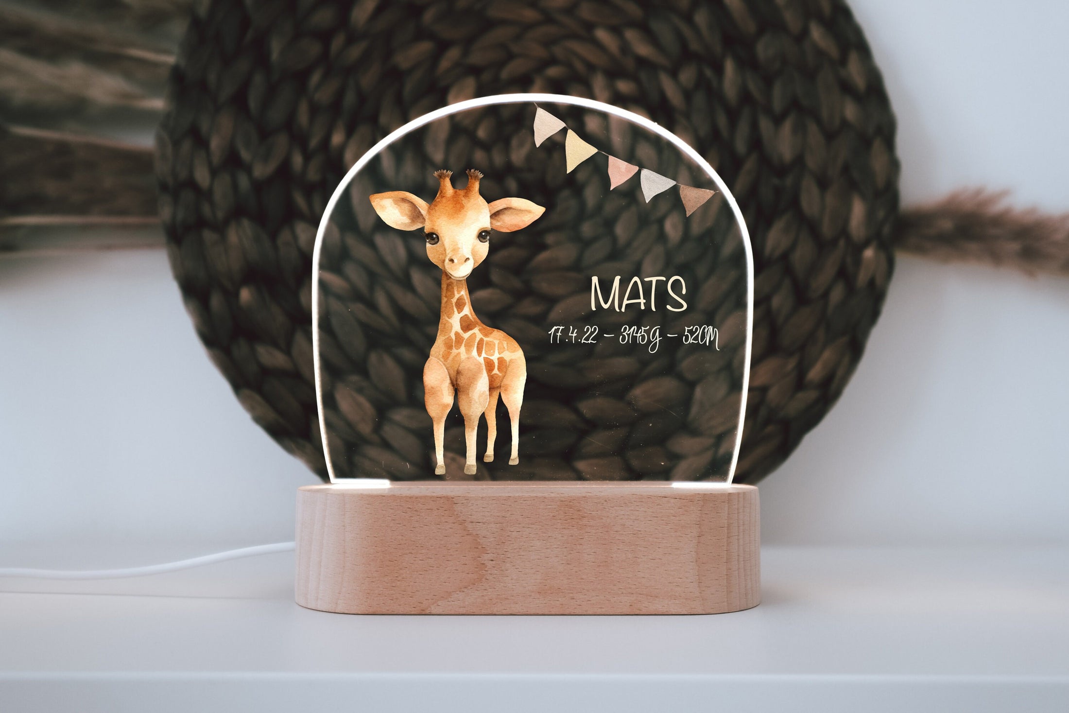 Nachtlicht "Giraffe" personalisiert aus Acryl, Holzfuß Gravur, Babygeschenk Geburt, Kinderzimmer, Persönliches Geburtstagsgeschenk, Taufe