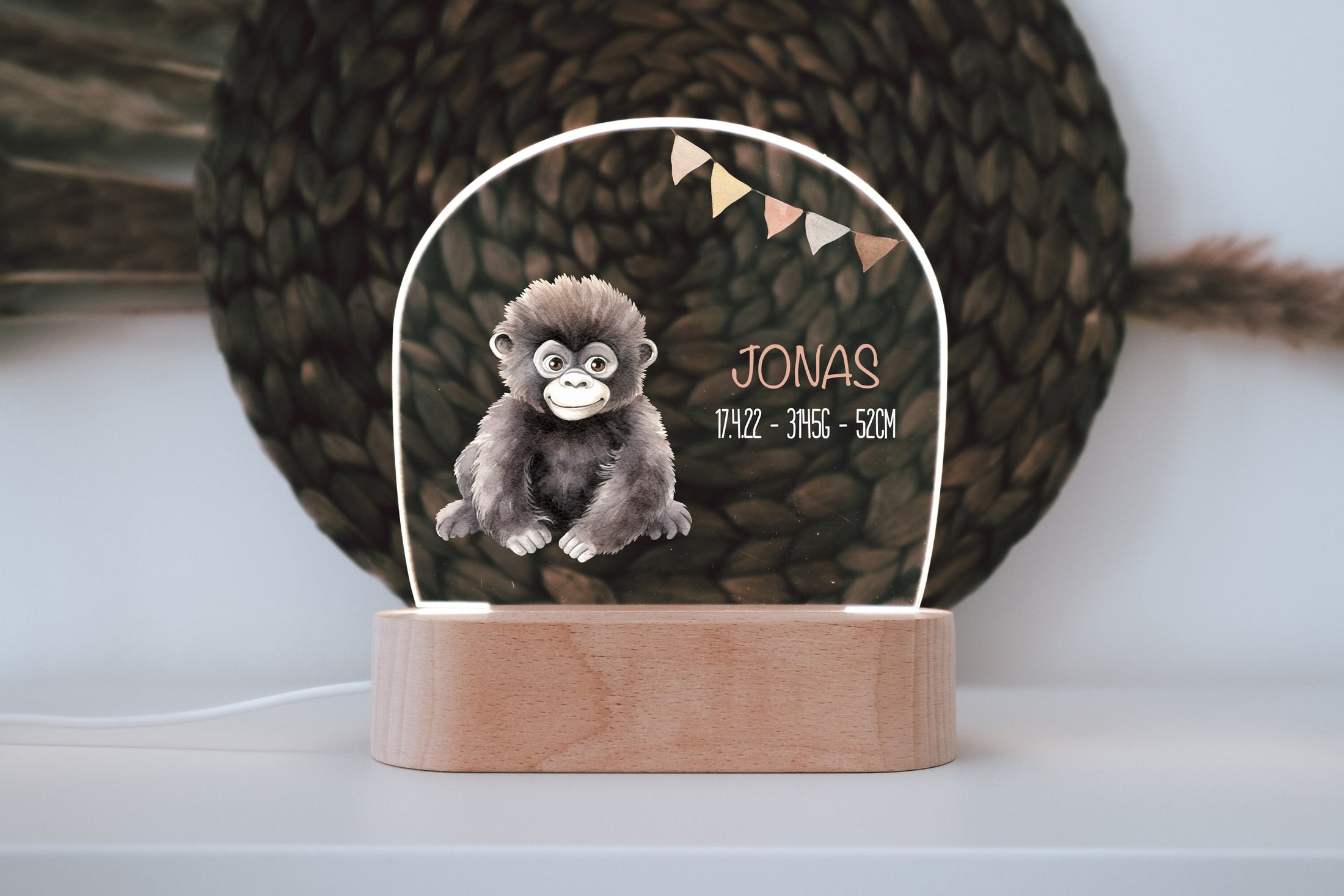 Nachtlicht "Gorilla" personalisiert aus Acryl, Holzfuß Gravur, Geschenk Geburt, Kinderzimmer, Persönliches Geburtstagsgeschenk, Taufe